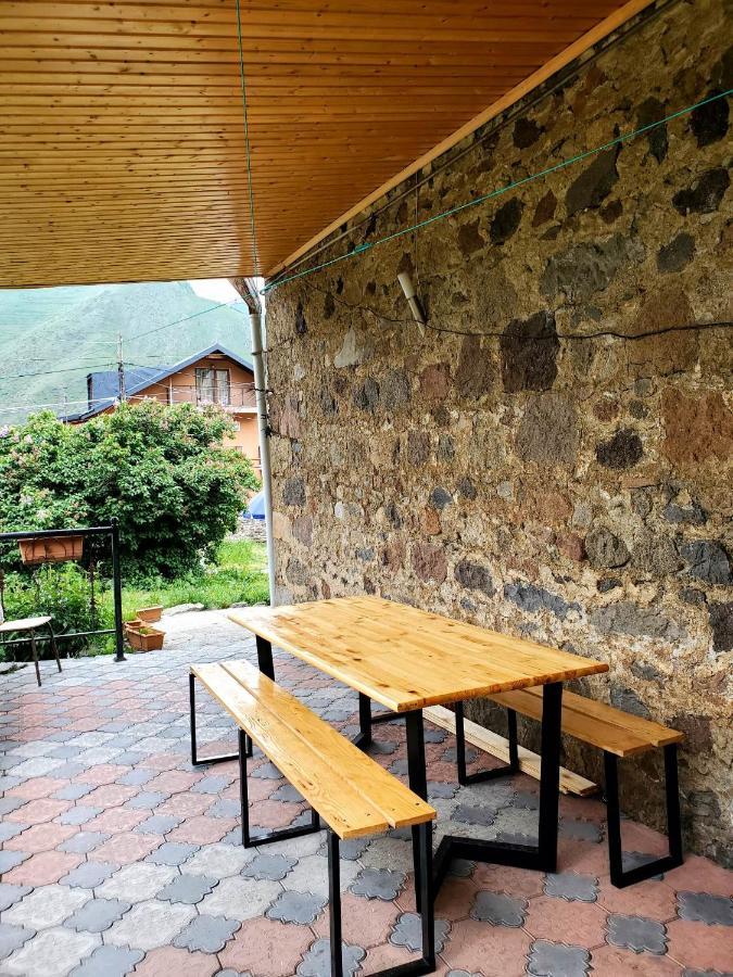 Kazbegi Guest House Exterior photo